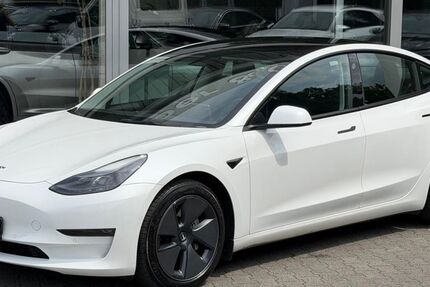 Tesla Model 3 72.454 km 27.950 &euro; Dieburg 64807