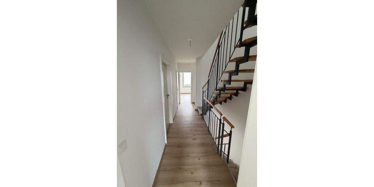 Doppelhaushälfte Biblis - 4 Zimmer, 116 m&sup2;, 1.624&euro; | Angebot:24971689