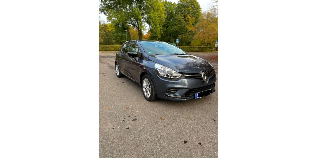 Renault Clio 102.000 km 9.450 &euro; Frankfurt 60314