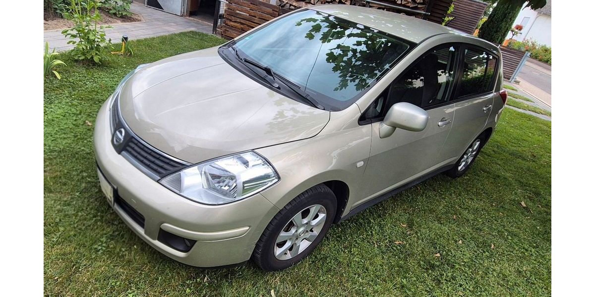 Nissan Tiida 193.500 km 2.500 &euro; Eich 67575