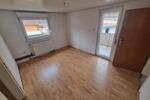 Einfamilienhaus Münster (Hessen) - 9 Zimmer, 130 m&sup2;, 350.000&euro; | Angebot:26802984
