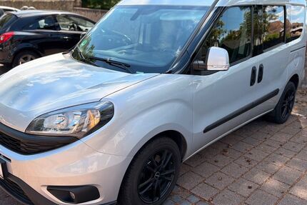 Fiat Doblo 272.000 km 7.999 &euro; Rossdorf 64380