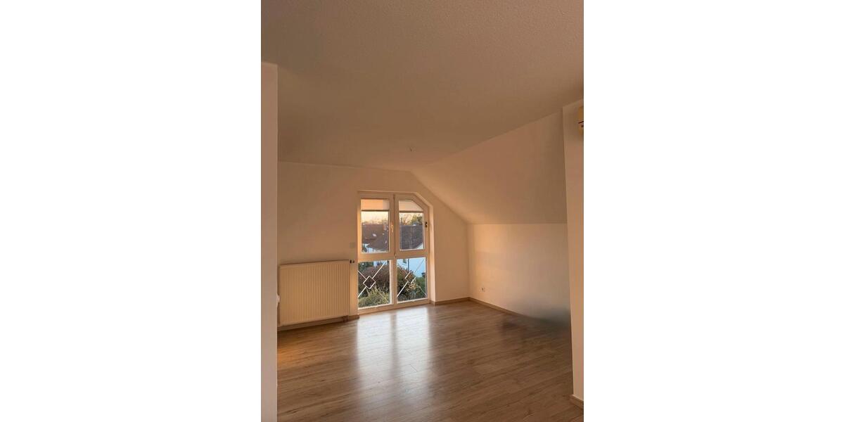 Dachgeschoßwohnung Zwingenberg - 4 Zimmer, 112 m&sup2;, 398.000&euro; | Angebot:24654461
