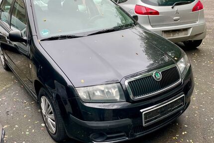 Skoda Fabia 275.000 km 790 € Lautertal-Lautern 64686