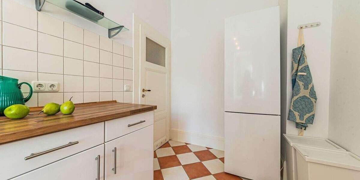 Etagenwohnung Frankfurt am Main Nordend-Ost - 2 Zimmer, 56 m&sup2;, 1.750&euro; | Angebot:25152308