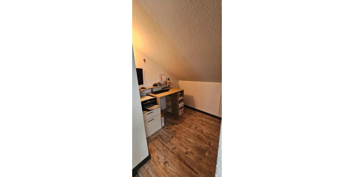 Einfamilienhaus Reichelsheim (Odenwald) - 8 Zimmer, 253 m&sup2;, 510.000&euro; | Angebot:26989901