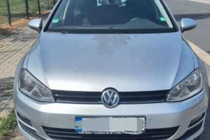 VW Golf 190.000 km 7.499 &euro; Rüsselsheim am Main 65428