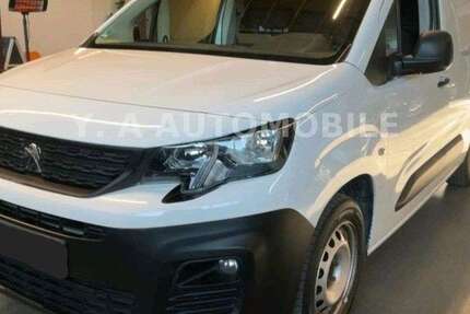 Peugeot Partner 95.358 km 14.950 € Frankfurt 65933
