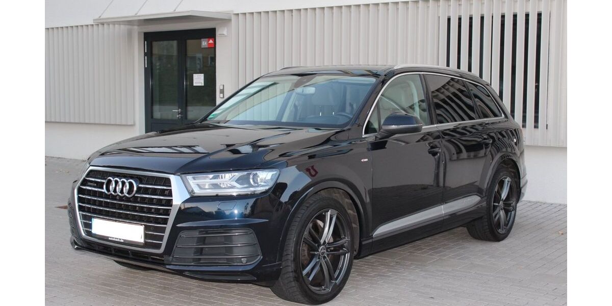Audi Q7 132.000 km 32.900 &euro; Rüsselsheim 65428