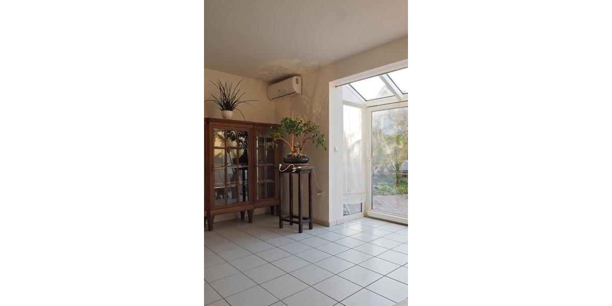 Doppelhaushälfte Griesheim - 4 Zimmer, 124 m&sup2;, 2.000&euro; | Angebot:25075972
