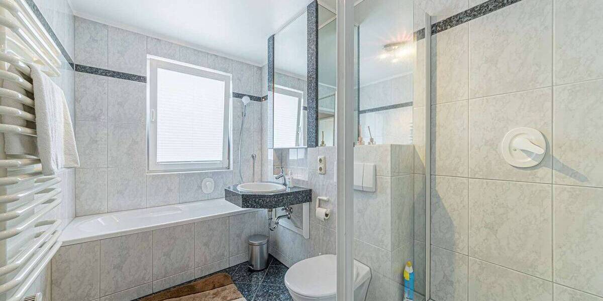 Etagenwohnung Frankfurt am Main Nordend-West - 2 Zimmer, 72 m&sup2;, 1.800&euro; | Angebot:26410209