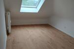 Dachgeschoßwohnung Frankfurt am Main Schwanheim - 2 Zimmer, 48 m&sup2;, 700&euro; | Angebot:26407665