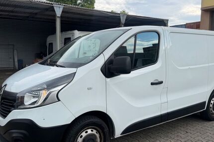 Renault Trafic 149.000 km 7.990 &euro; Frankfurt am Main 65933