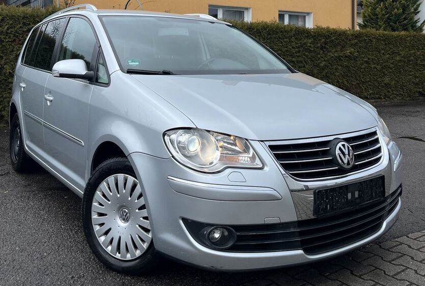 VW Touran 165.000 km 5.680 € Lampertheim 68623