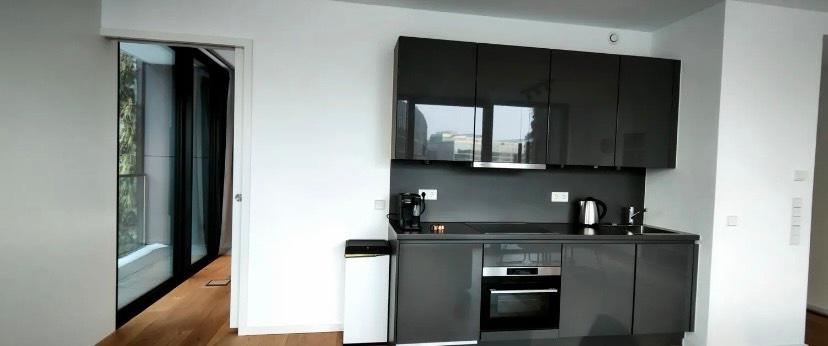 Etagenwohnung Frankfurt am Main Gutleutviertel - 2 Zimmer, 62 m&sup2;, 2.080&euro; | Angebot:26679028