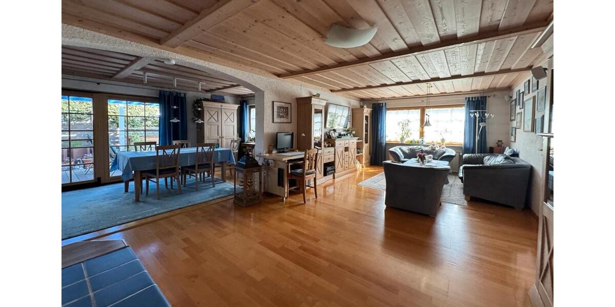 Mehrfamilienhaus, Wohnhaus Riedstadt - 7 Zimmer, 293 m&sup2;, 699.000&euro; | Angebot:26857839