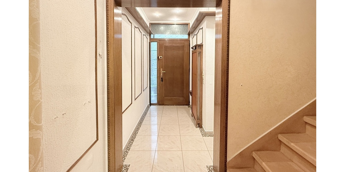 Familien Willkommen! Reihenendhaus in gesuchter Wohnlage von Heusenstamm-Garage-Photovoltaikanlage 4 zimmer