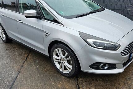 Ford S-Max 103.000 km 16.700 &euro; Fränkisch-Crumbach 64407