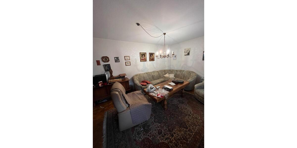 Etagenwohnung Reinheim - 7 Zimmer, 170 m&sup2;, 1.650&euro; | Angebot:24888600