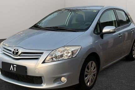 Toyota Auris 182.590 km 4.990 &euro; Frankfurt am Main 65929