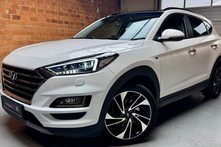 Hyundai TUCSON 123.000 km 19.450 &euro; Heusenstamm 63150