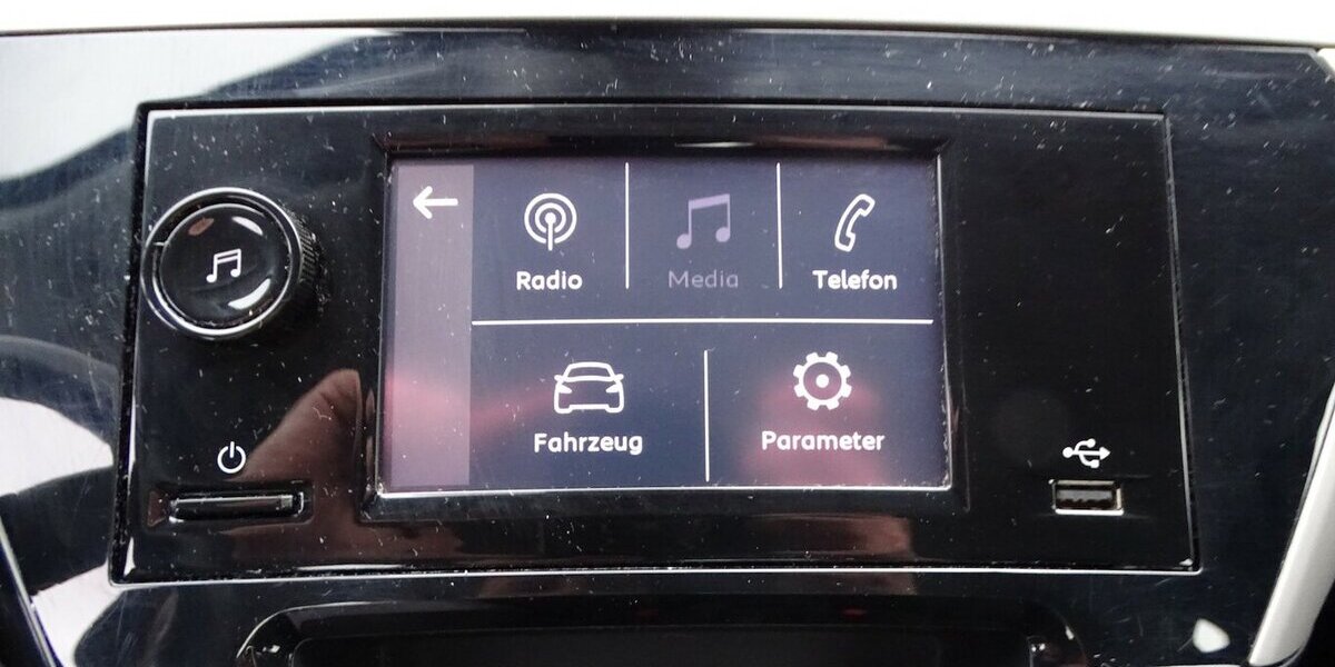 Opel Corsa F 1,2l Edition, Sitzheizung, Lenkradheizung, 56.945 km 9.890 &euro; Rodgau 63110