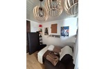 Helle 4,5 Zimmer Dachgeschoßwohnung mit großem Grundstücksanteil und Carport in Südhessen