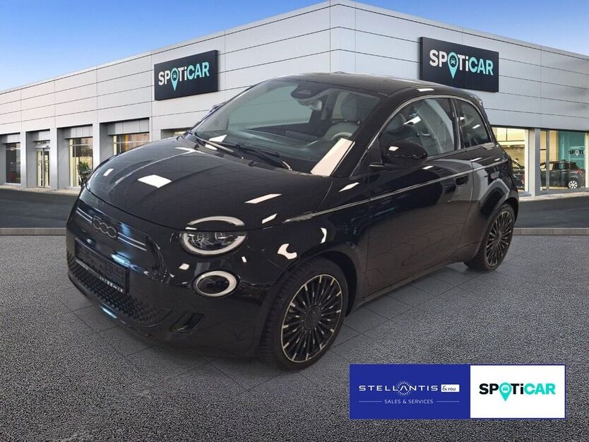 Fiat 500e 10.088 km 32.550 € Frankfurt 60314