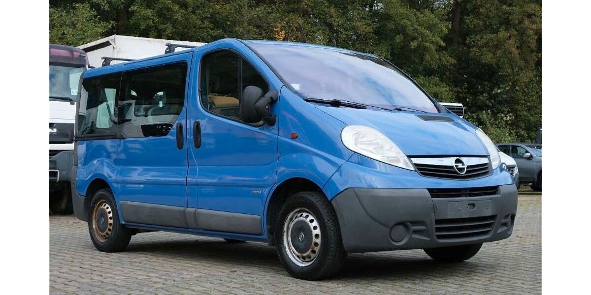 Opel Vivaro 133.000 km 9.490 € Münster (Hessen) 64839