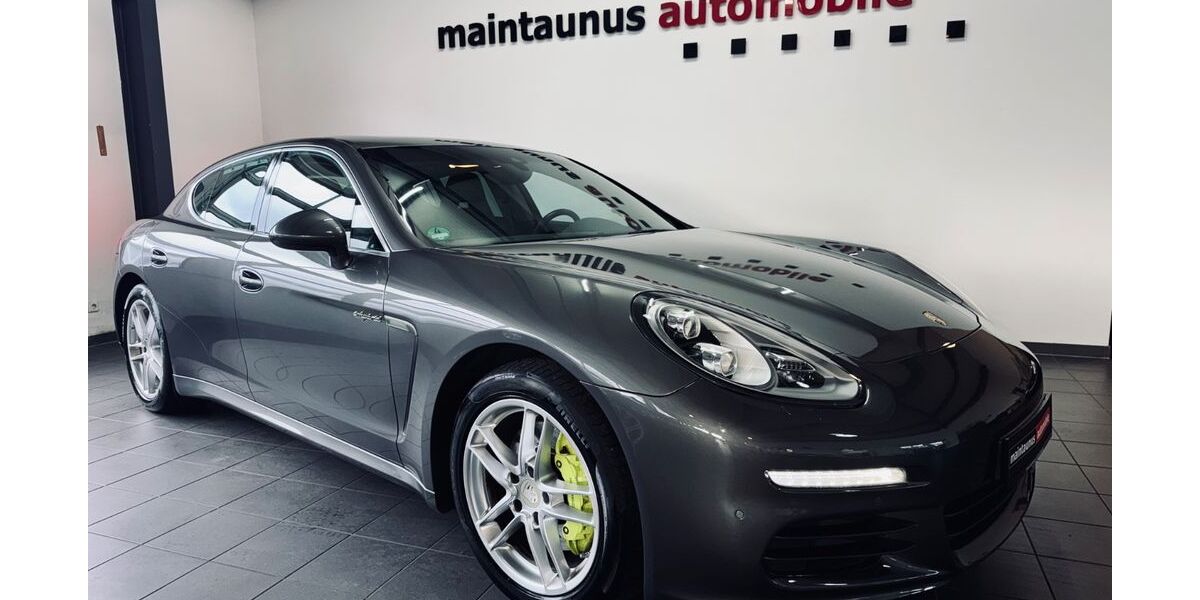 Porsche Panamera 148.000 km 32.450 &euro; Hofheim-Wallau 65719