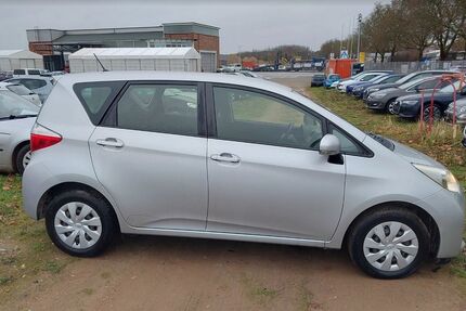 Toyota Verso-S 51.900 km 7.800 € Frankfurt/Main 65933