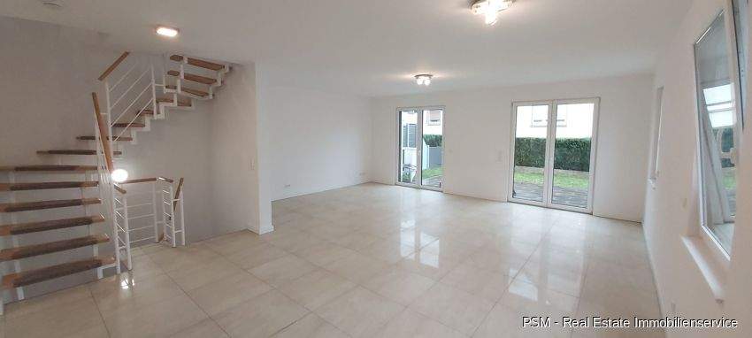 Reihenmittelhaus Flörsheim / Weilbach Weilbach - 6 Zimmer, 221 m&sup2;, 2.800&euro; | Angebot:24990240