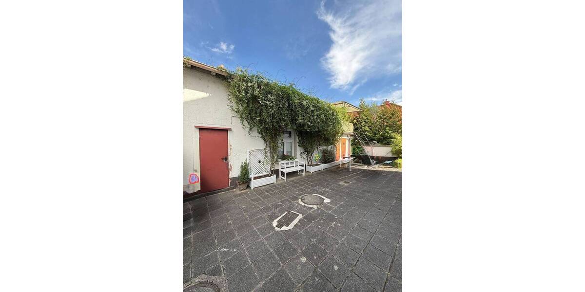 Mehrfamilienhaus, Wohnhaus Frankfurt Oberrad - 6 Zimmer, 136 m&sup2;, 695.000&euro; | Angebot:23651488