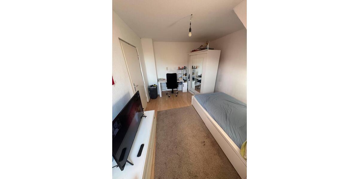 Dachgeschoßwohnung Darmstadt Darmstadt-West - 3 Zimmer, 55 m&sup2;, 1.250&euro; | Angebot:26604142