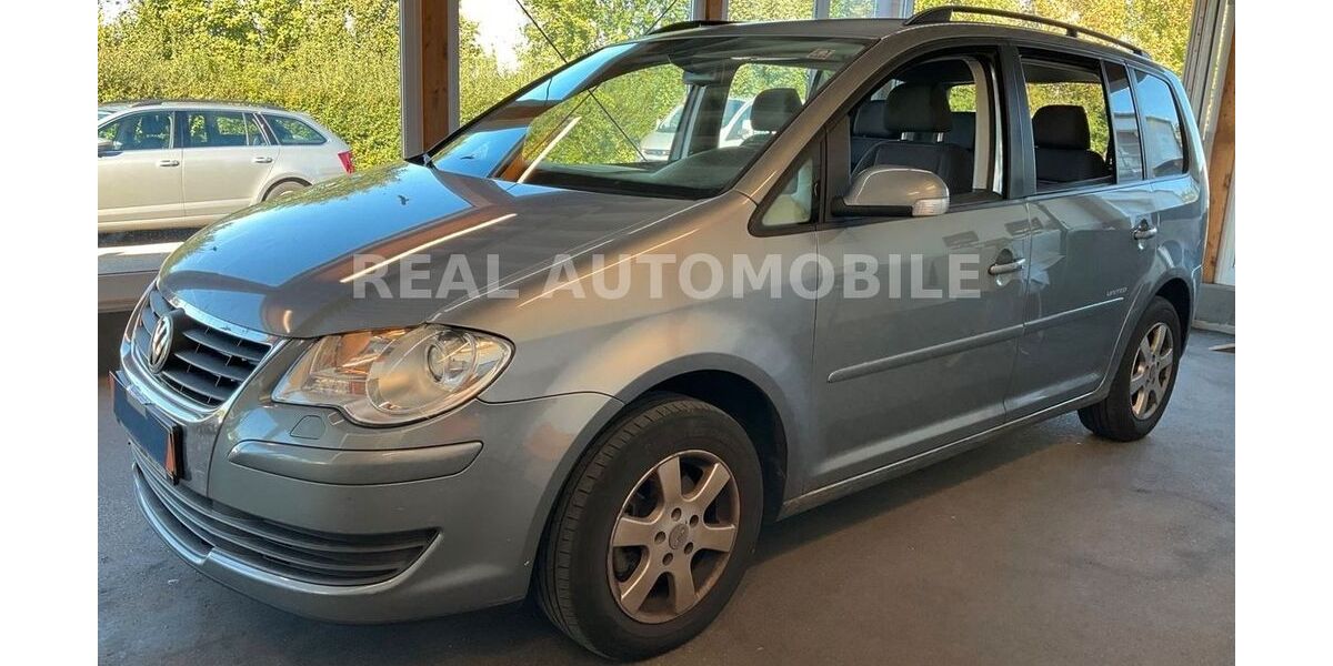 VW Touran 225.000 km 3.799 &euro; Frankfurt am Main 65933