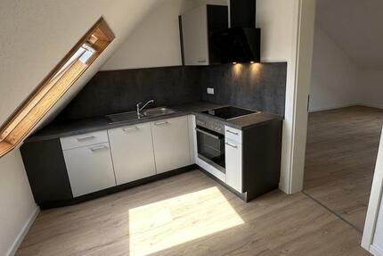 Wohnung Bürstadt - 3 Zimmer, 76 m&sup2;, 1.100&euro; | Angebot:26625711