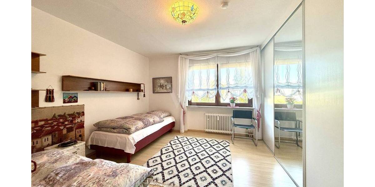 Etagenwohnung Hofheim am Taunus Hofheim - 3 Zimmer, 85 m&sup2;, 335.000&euro; | Angebot:26160417