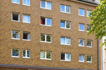 Haus Frankfurt Bornheim - 50 Zimmer, 1.100 m&sup2;, 4.000.000&euro; | Angebot:27553663