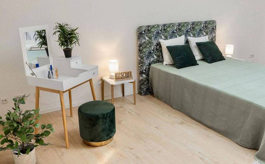 Einziehen und wohlfühlen: Design-StadtWohnung mit Wellness-Faktor und Dachterrasse