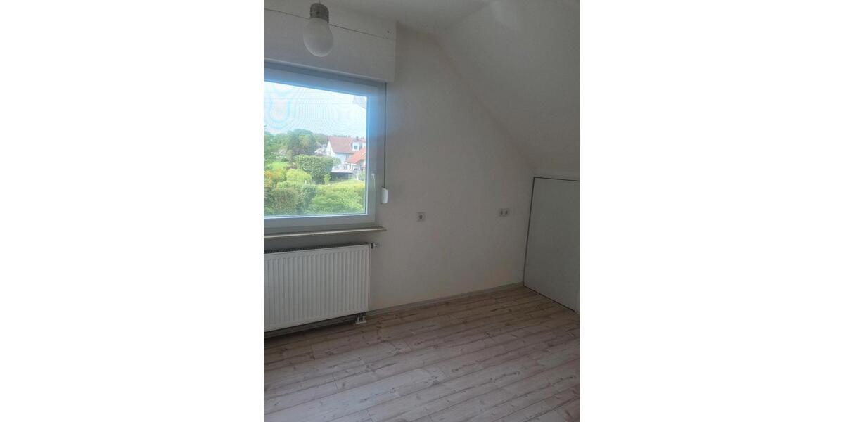 Dachgeschoßwohnung Münster (Hessen) - 3 Zimmer, 68 m&sup2;, 850&euro; | Angebot:26686095