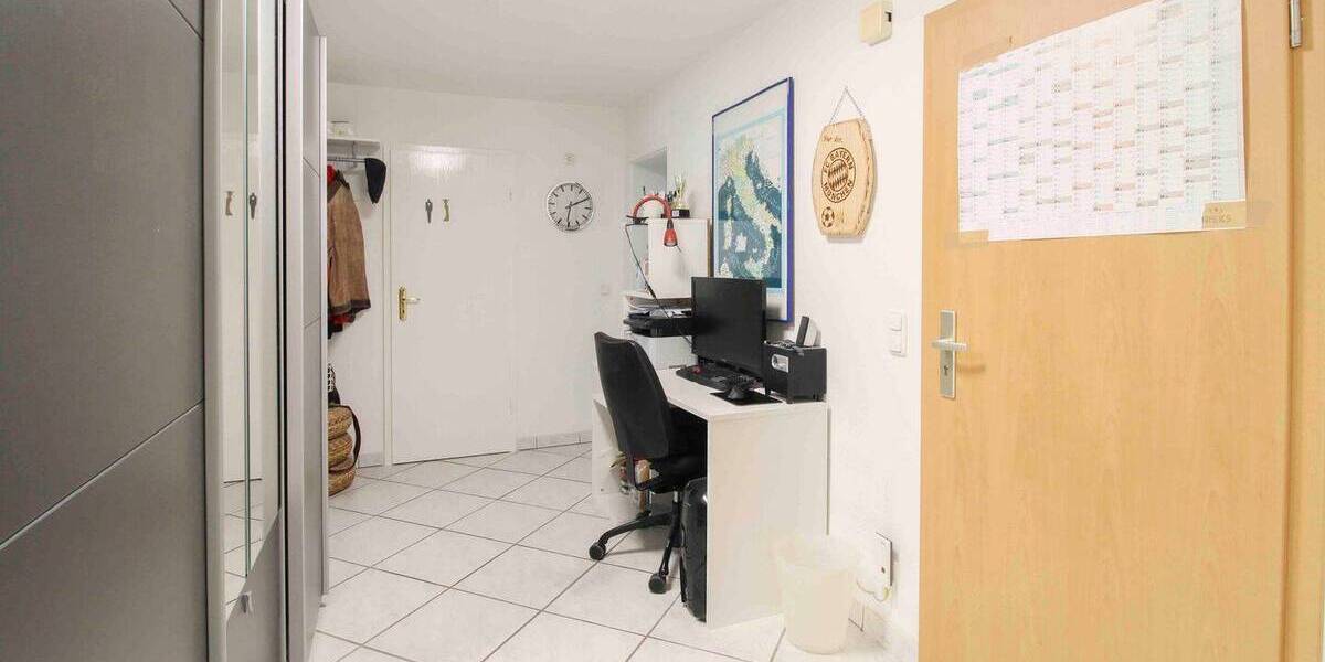 Etagenwohnung Mainz Hechtsheim - 3 Zimmer, 97 m&sup2;, 329.000&euro; | Angebot:26218902