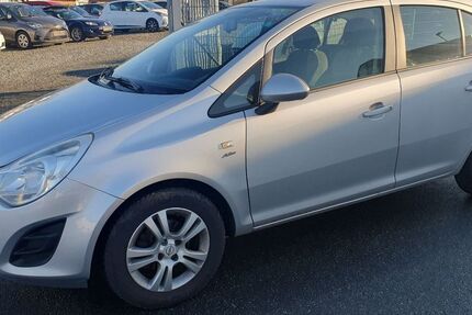 Opel Corsa 207.854 km 2.999 € Bickenbach 64404
