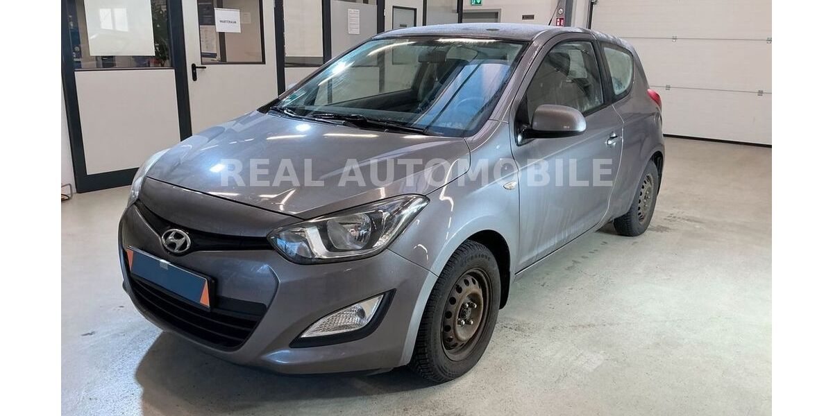 Hyundai i20 87.000 km 4.499 &euro; Frankfurt am Main 65933