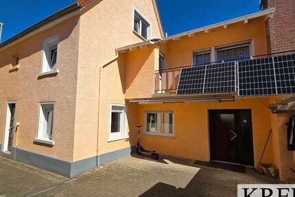 Haus zum Kaufen in Nauheim 473.900 € 210.99 m²