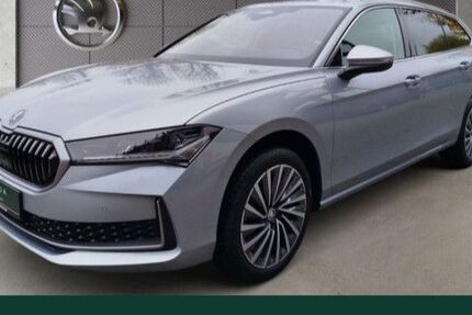 Skoda Superb 9.900 km 43.980 € Frankfurt 60435