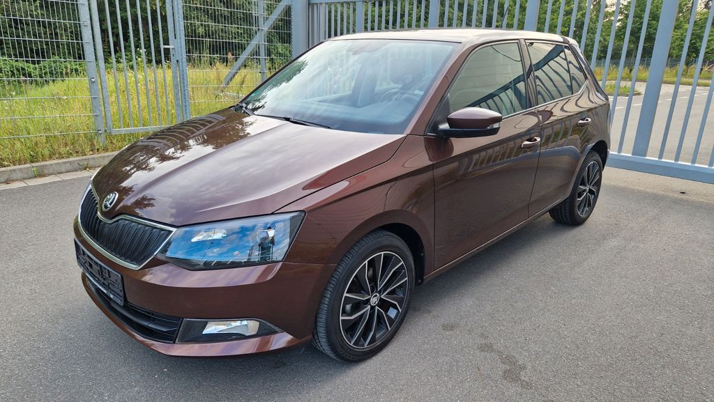 Skoda Fabia 24.000 km 10.990 &euro; Pfungstadt 64319