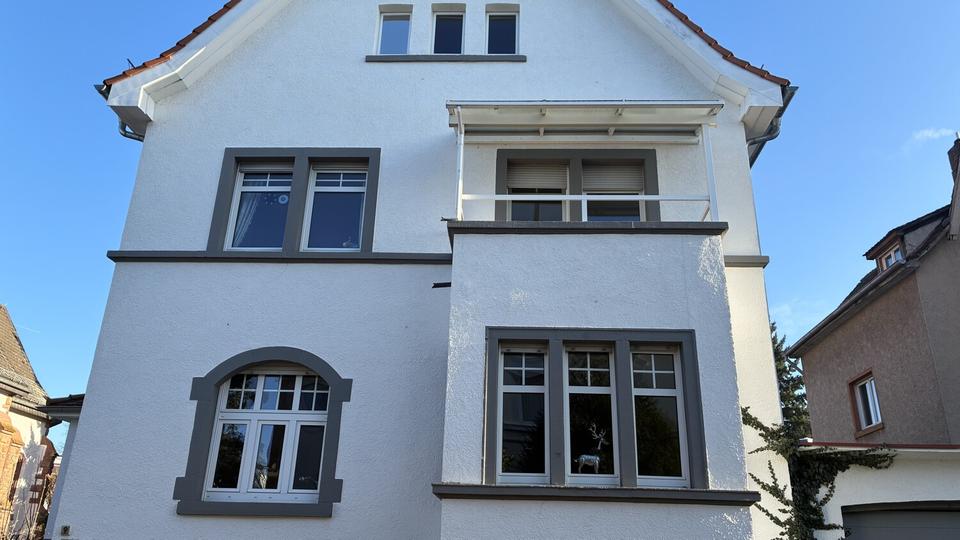 Villa Seeheim-Jugenheim Jugenheim - 8 Zimmer, 220 m&sup2;, 2.530&euro; | Angebot:24871393