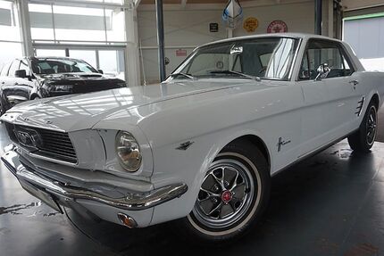 Ford Mustang 67.710 km 28.900 &euro; Pfungstadt 64319
