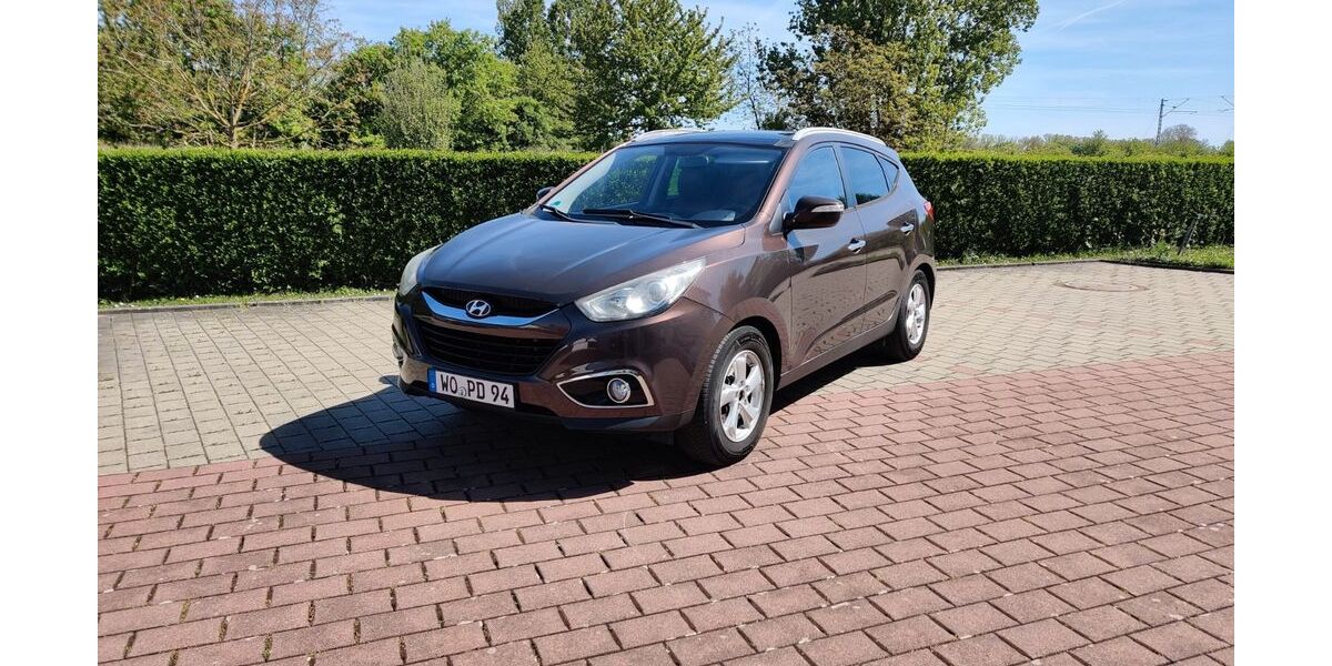 Hyundai ix35 252.700 km 5.200 &euro; Einhausen 64683