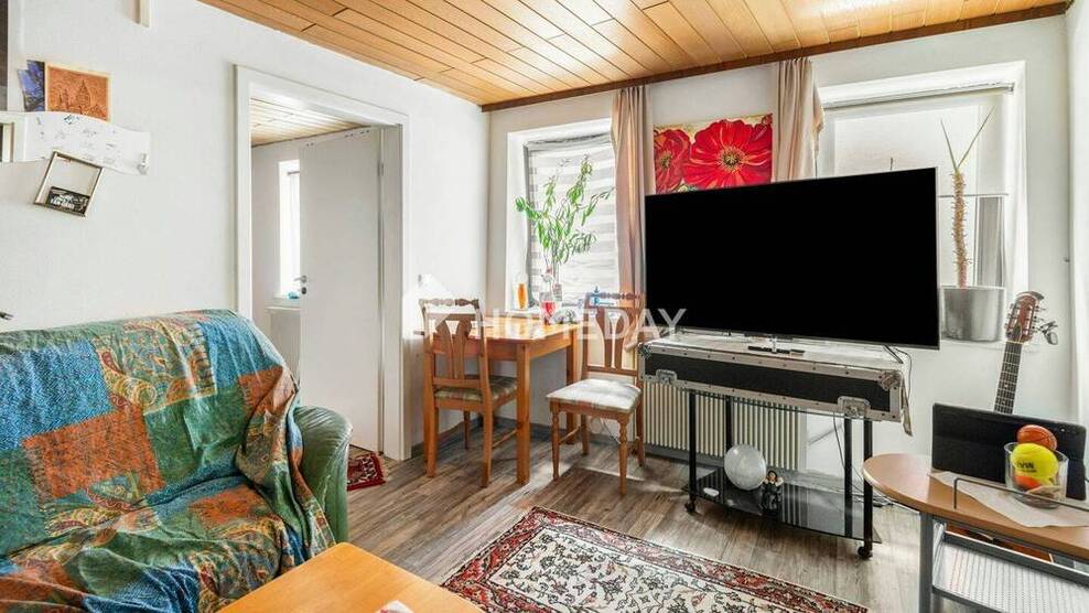 Charmantes Zweifamilienhaus in ruhiger Lage